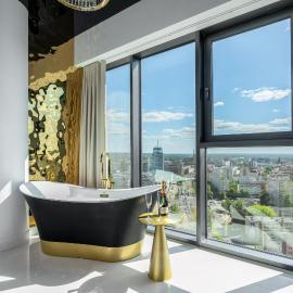 Goldstar Apartament- Wanna z widokiem, 19 Piętro, Hanza Tower Szczecin – hotel w Szczecinie