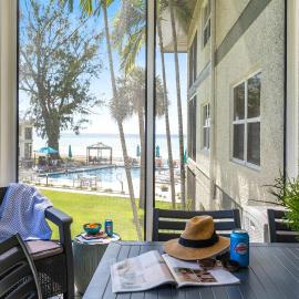 Tamarind Bay 3BD on Seven Mile Beach, hotel in George Town