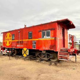 Midnight Train to Marfa 1948 Caboose、マーファのホテル