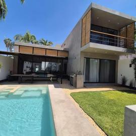 Encantadora casa con alberca privada, хотел в Chiconcuac