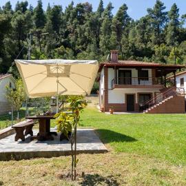Villa Anastasia 1, hotel u Foúrki