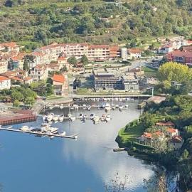 casa Pinto Douro country, hotel u gradu 'Ancede'