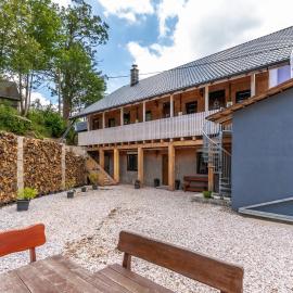 Apartmán Hortenzie, hotel in Mařenice