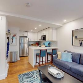 Modern Renovated 1BR w Pvt Entrance Prime Loc