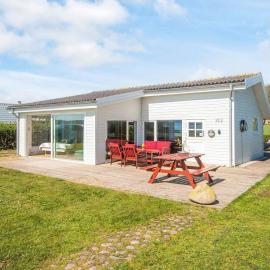 4 person holiday home in Aabenraa-By Traum, hotel Aabenraaban