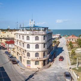 Mirador Hotel โรงแรมในโคโรซอล