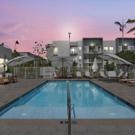 다니아 비치에 위치한 호텔 Beachside Bliss, 1BR Condo with Pool at Dania Beach