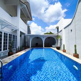Villa Sukun