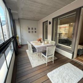 Modern Flat in City