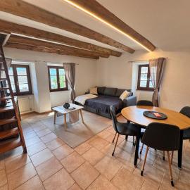 appartement Valentine au coeur des 4 Vallées, hotel u gradu 'Conthey'