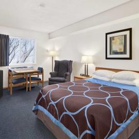 Super 8 by Wyndham Swift Current, khách sạn ở Swift Current