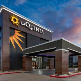 La Quinta by Wyndham Houston Stafford Sugarland, ξενοδοχείο σε Stafford
