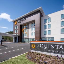La Quinta by Wyndham Chelsea Birmingham, hotel in Chelsea