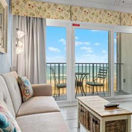 Southern Comfort - Expansive views of the ocean and beach! Newly renovated plus top grade linens! condo
