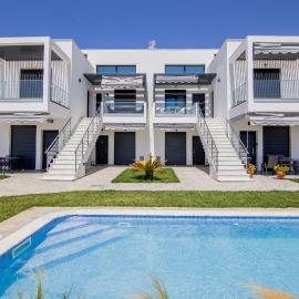 Olympiada Residential Complex & Villas、オフリニオンのホテル