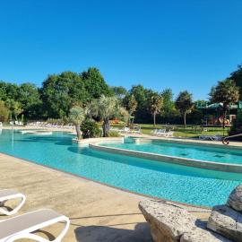 Camping de l Orangerie de Lanniron Mobilhome Esprit Zen R26, hotel en Quimper