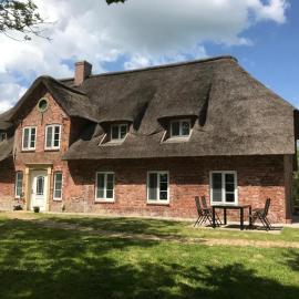 Reetdachhaus Rüxbüll, hotel a Vollerwiek