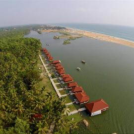 Poovar Island Resort, hotel a Pūvār
