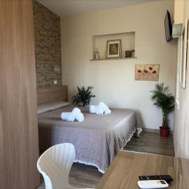 Villa Garden, hotel en Drapia