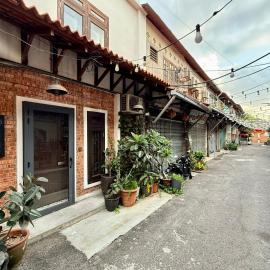 3 Jambatan Steps to Jonker & Riverside, hotel in Malacca