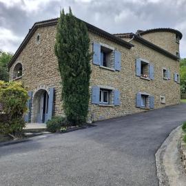 Gite OLIVIRA, hotell i Vesseaux