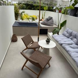 erasmia luxury suite