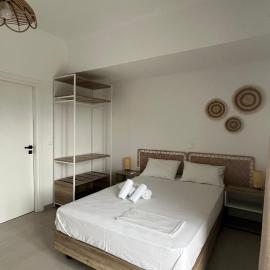 Sunshine Apartments and Rooms, hotel u gradu 'Nikiana'