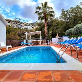 Vila Sitges, big house with pool, hotel v mestu Sitges
