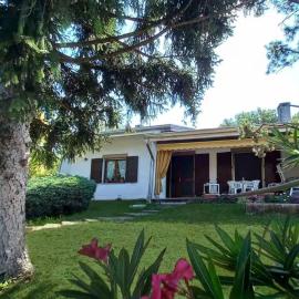 VILLA Amena WI-FI AC Giardino privato, hotel a SantʼAntonio