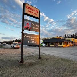 Zero - 100 Motor Inn, ξενοδοχείο σε Heron Bay