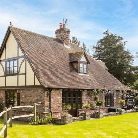 Kelowna - Sussex 5-bed house