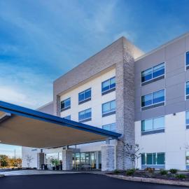 Holiday Inn Express & Suites Senatobia I-55 by IHG, hotel en Senatobia