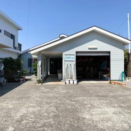 Guesthouse IKETA, hotel i Niijimamura