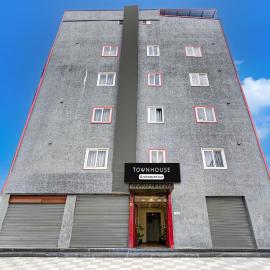 Townhouse Tirupati, hotel i Tirupati