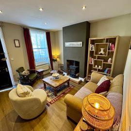 Quaint Bury St Edmunds Cottage