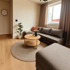 Modern apartment in the middle of the city center, khách sạn ở Kirkenes