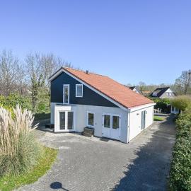 Villa NovaTerra - Zeewolde, hotel v destinácii Zeewolde