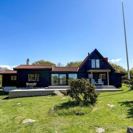 Glommen में, होटल Charming House by the Sea with Beautiful Garden