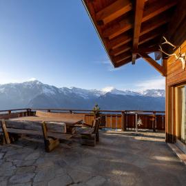 Chalet Chafrebelle - sauna & view, hotel v destinaci Nendaz