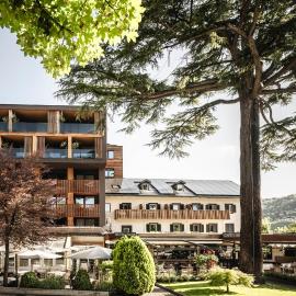Hotel Löwenhof, hotel di Bressanone