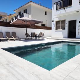 Yama's Villa - Polyxenia luxury, protaras, cyprus, hotel di Protaras