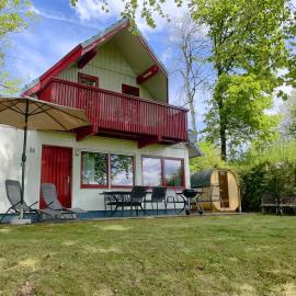 Natur pur mit Seeblick & Sauna - Ferienhaus Helly von Mein-Seepark