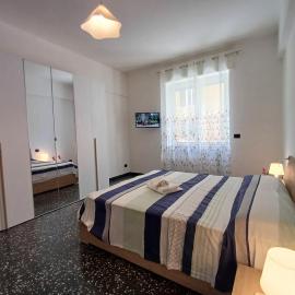 Utri House by Holiday World