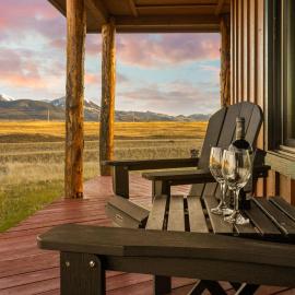 Cabin on 20 Acres, Wildlife, Big Views, Firepit, Close to Yellowstone