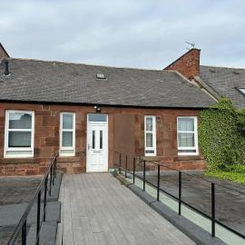 Central 3-Bed Seaside Apartment - Sleeps 5, hotell sihtkohas Arbroath