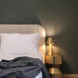 Prestige Suite Room - 30 Seconds Walk to Bernina Express, hotel in Tirano