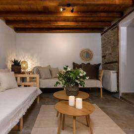 Toutounis House Kazaviti