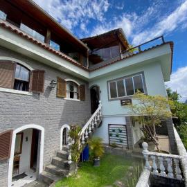 Casa Colona - Guesthouse, hotel in Petrópolis