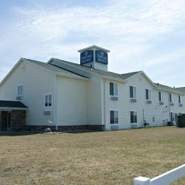 Viesnīca Cobblestone Inn & Suites - Langdon pilsētā Langdon