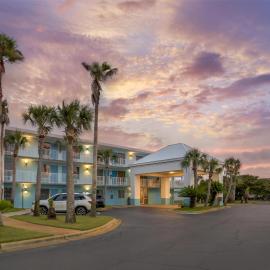 Best Western Navarre Waterfront, hotel en Navarre